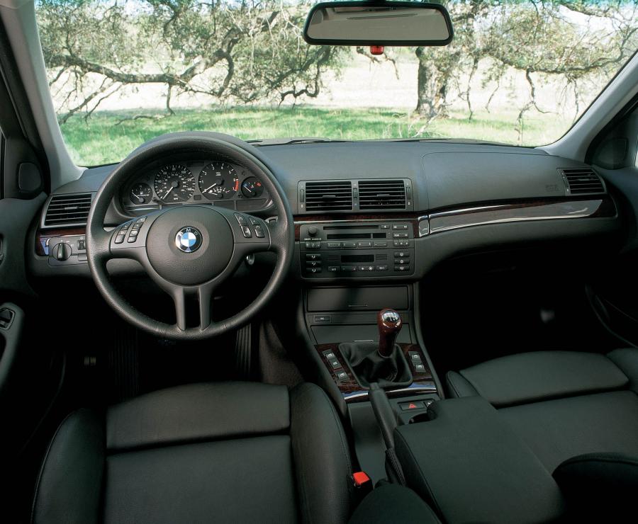  BMW 3-Series Touring 1999 года  (фото 7 из 27)